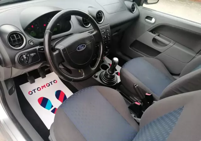 FORD Fiesta 1.4 Ghia
