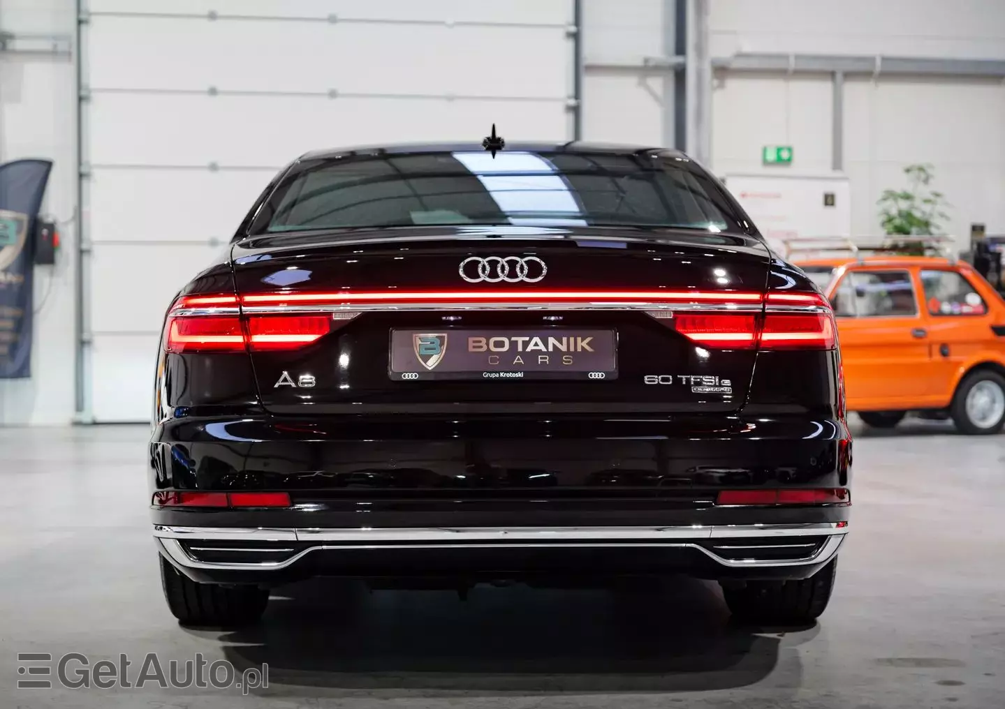 AUDI A8 