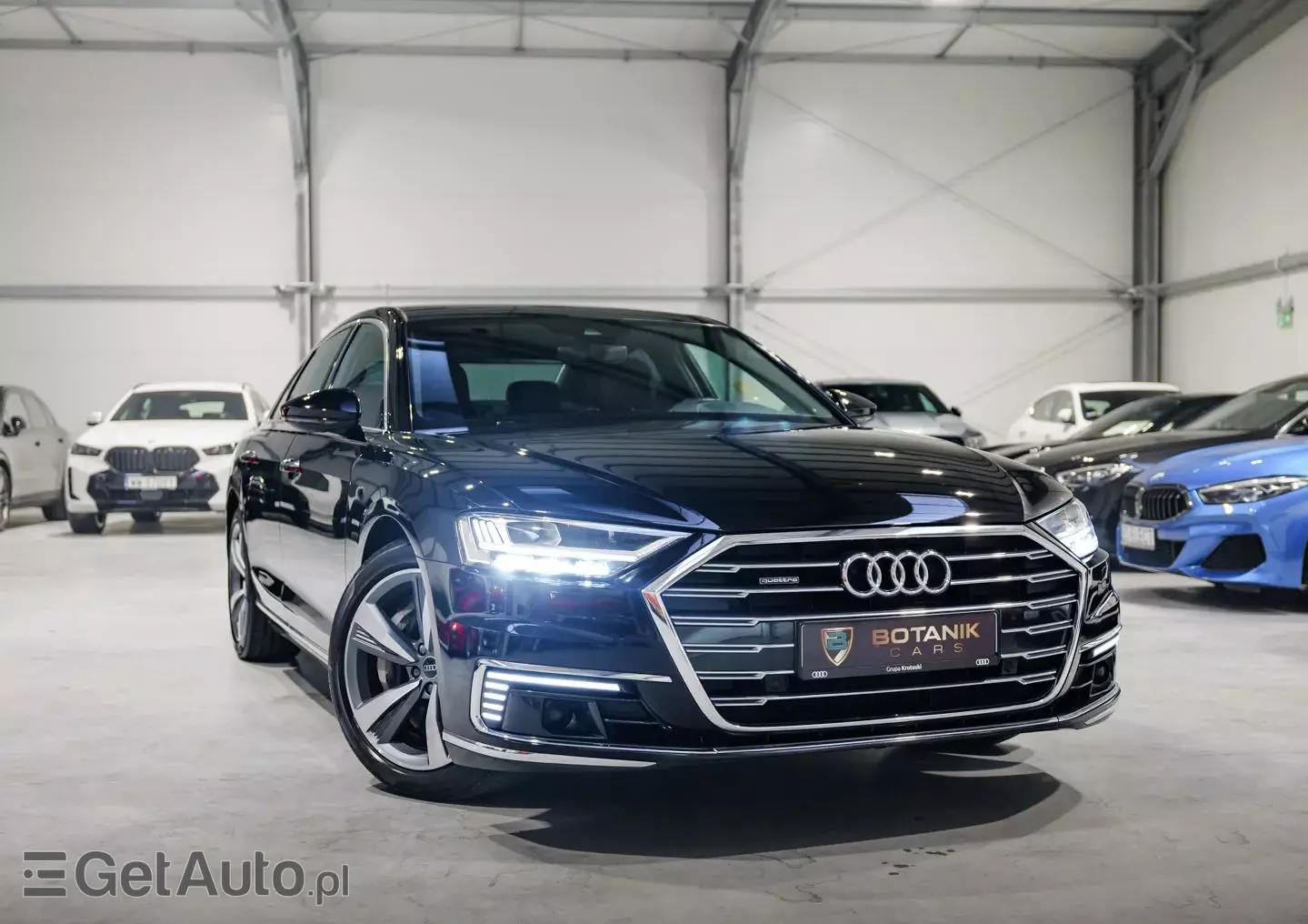 AUDI A8 