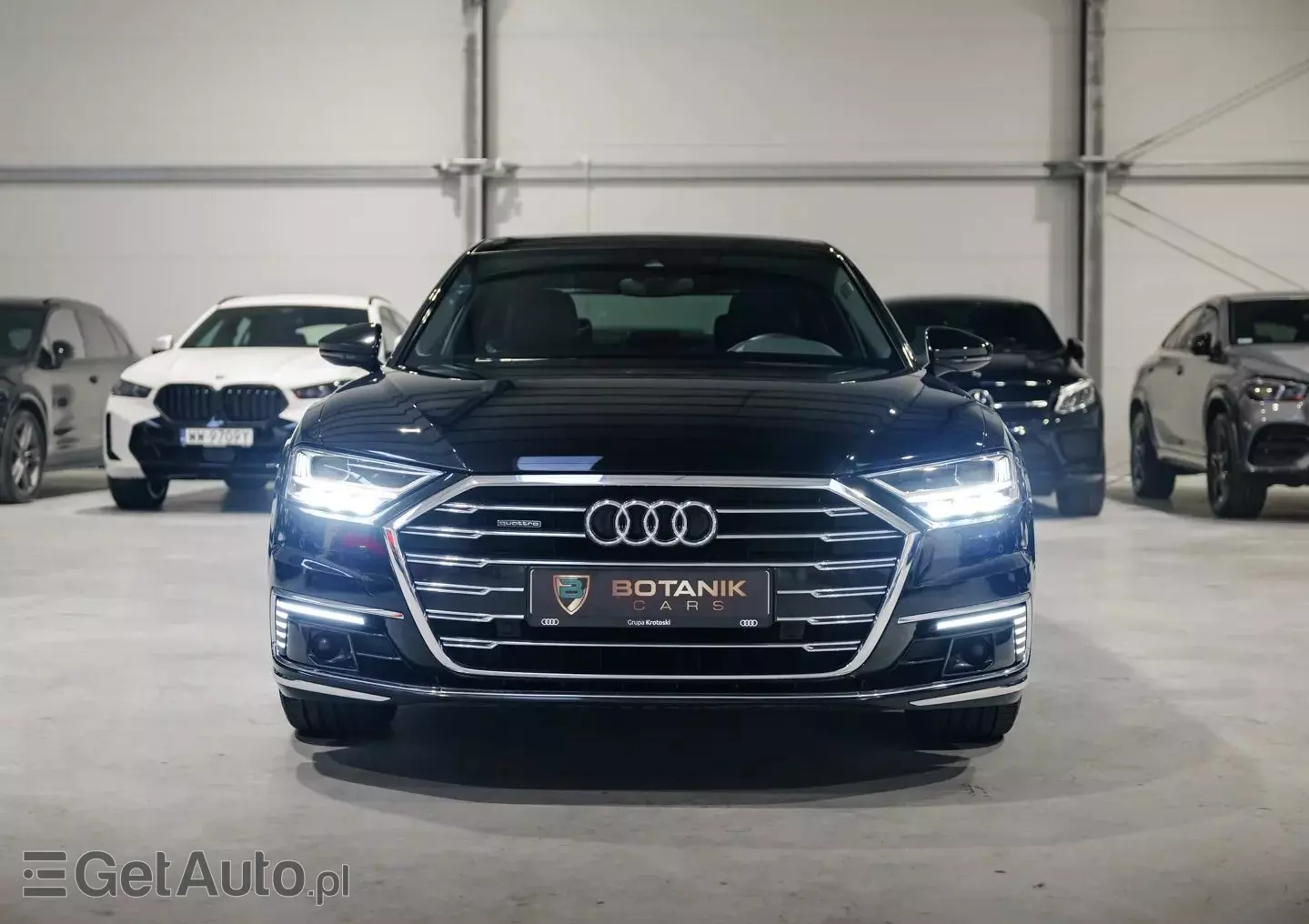 AUDI A8 