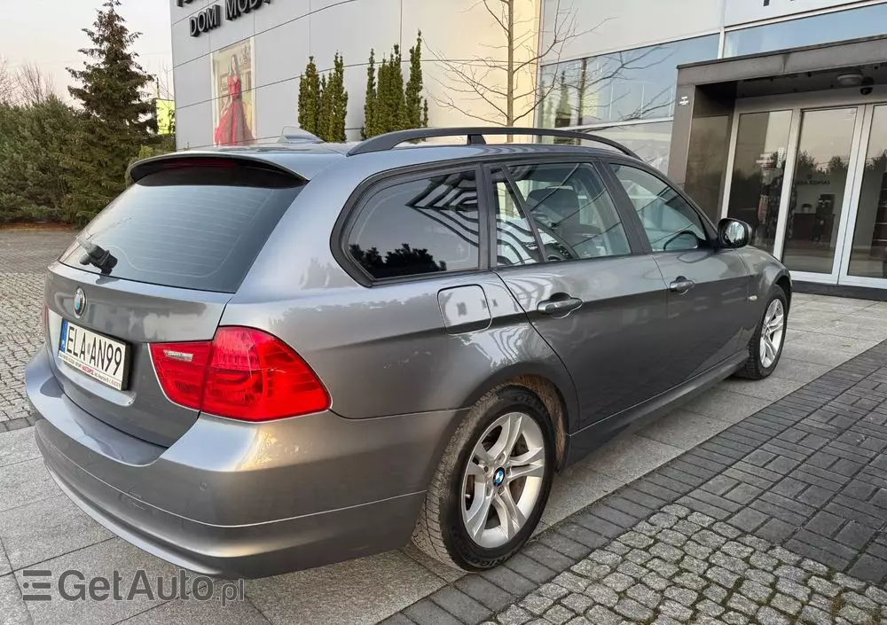 BMW Seria 3 318d