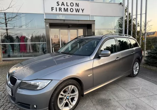 BMW Seria 3 318d