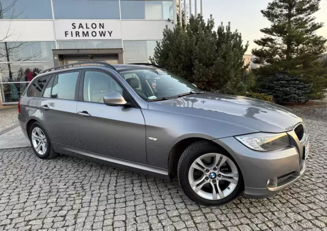 BMW Seria 3 318d