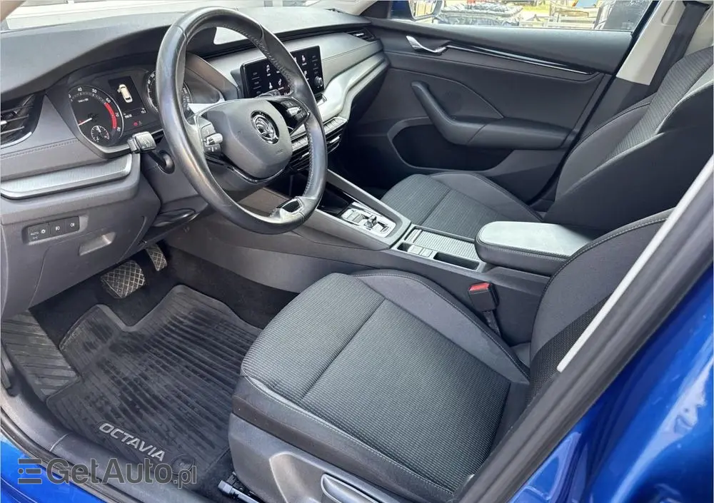 SKODA Octavia 1.5 TSI ACT Ambition DSG
