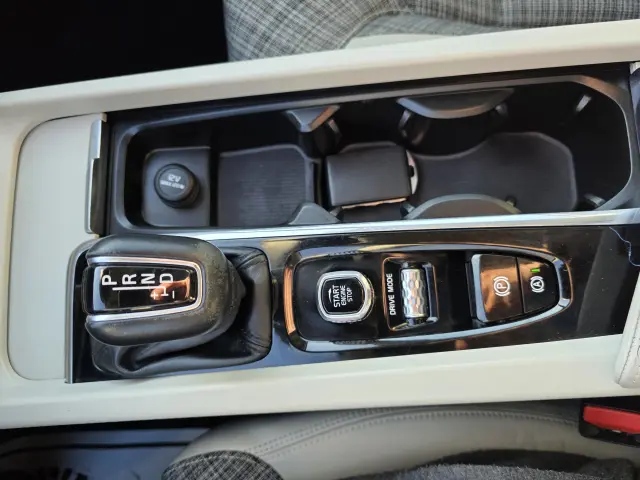 VOLVO XC 60 Inscription Polestar AWD Getr