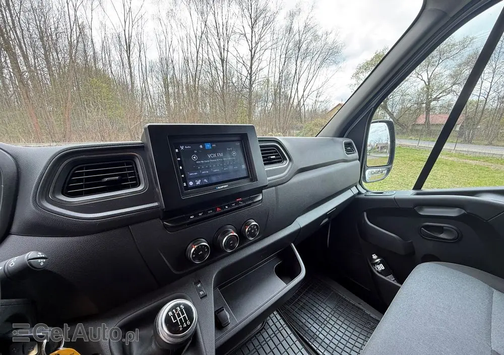 RENAULT Master L2H2 