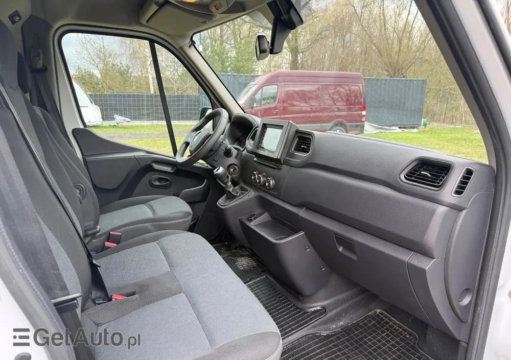 RENAULT Master L2H2 