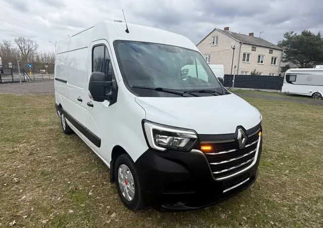 RENAULT Master L2H2 