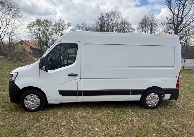 RENAULT Master L2H2 