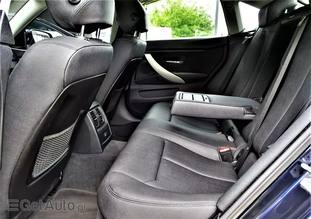 BMW Seria 4 418d Sport Line