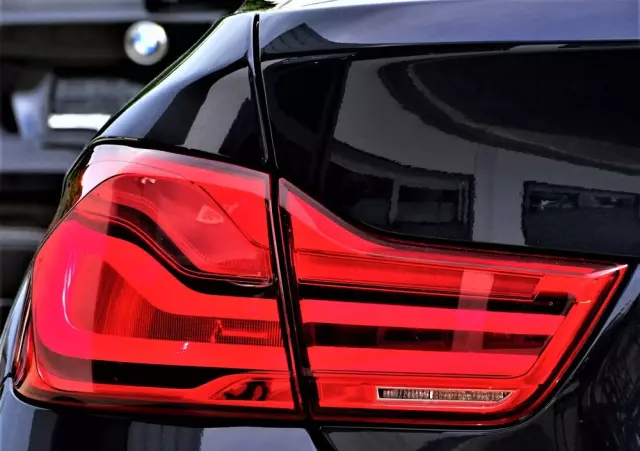 BMW Seria 4 418d Sport Line