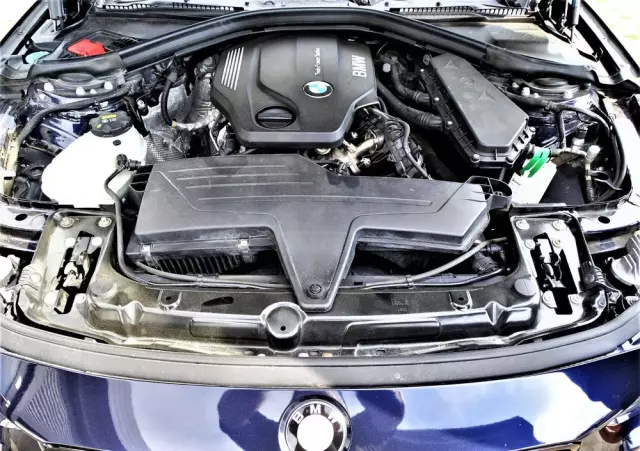 BMW Seria 4 418d Sport Line