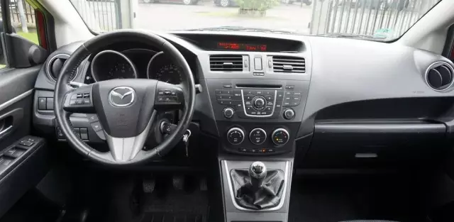 MAZDA 5 