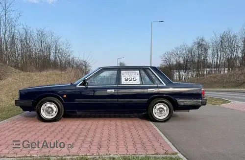 NISSAN Laurel GL 