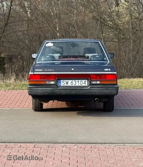 NISSAN Laurel GL 