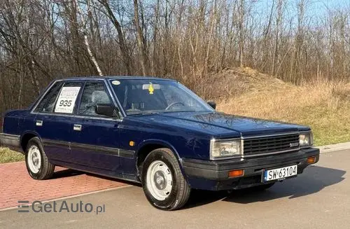 NISSAN Laurel GL 