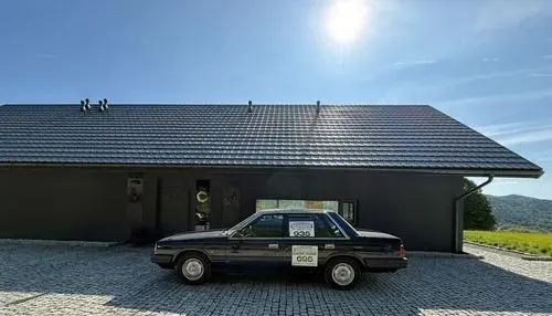 NISSAN Laurel GL 