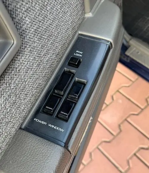 NISSAN Laurel GL 