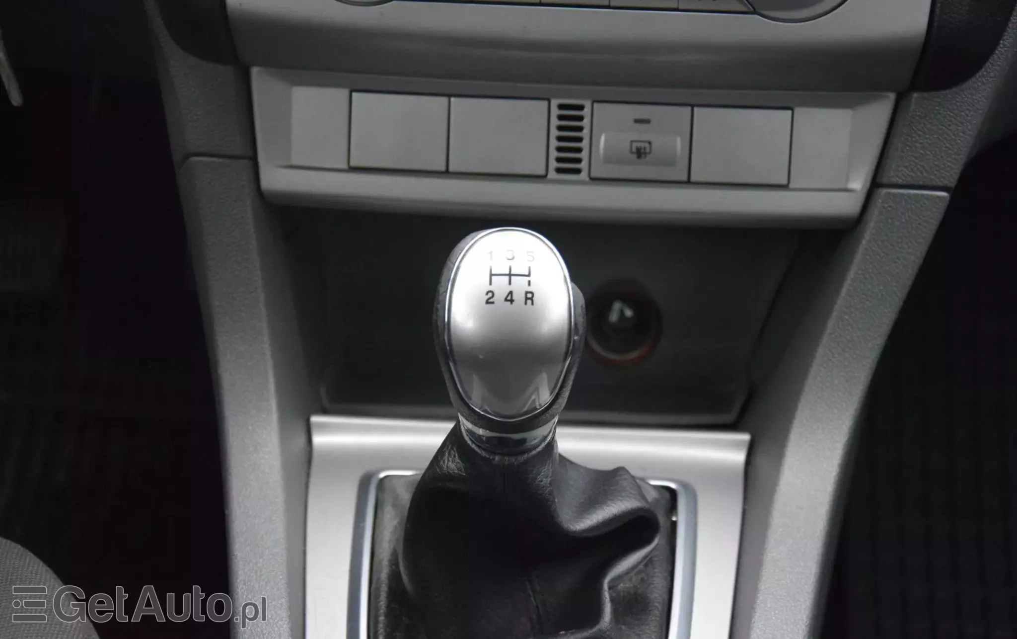 FORD Focus 1.6 16V Ambiente