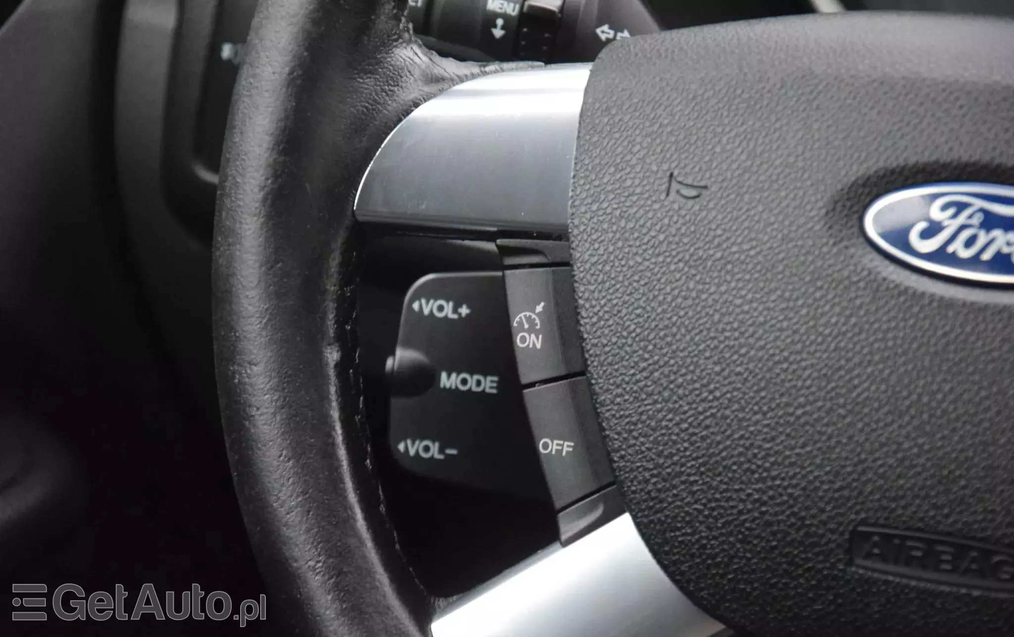 FORD Focus 1.6 16V Ambiente