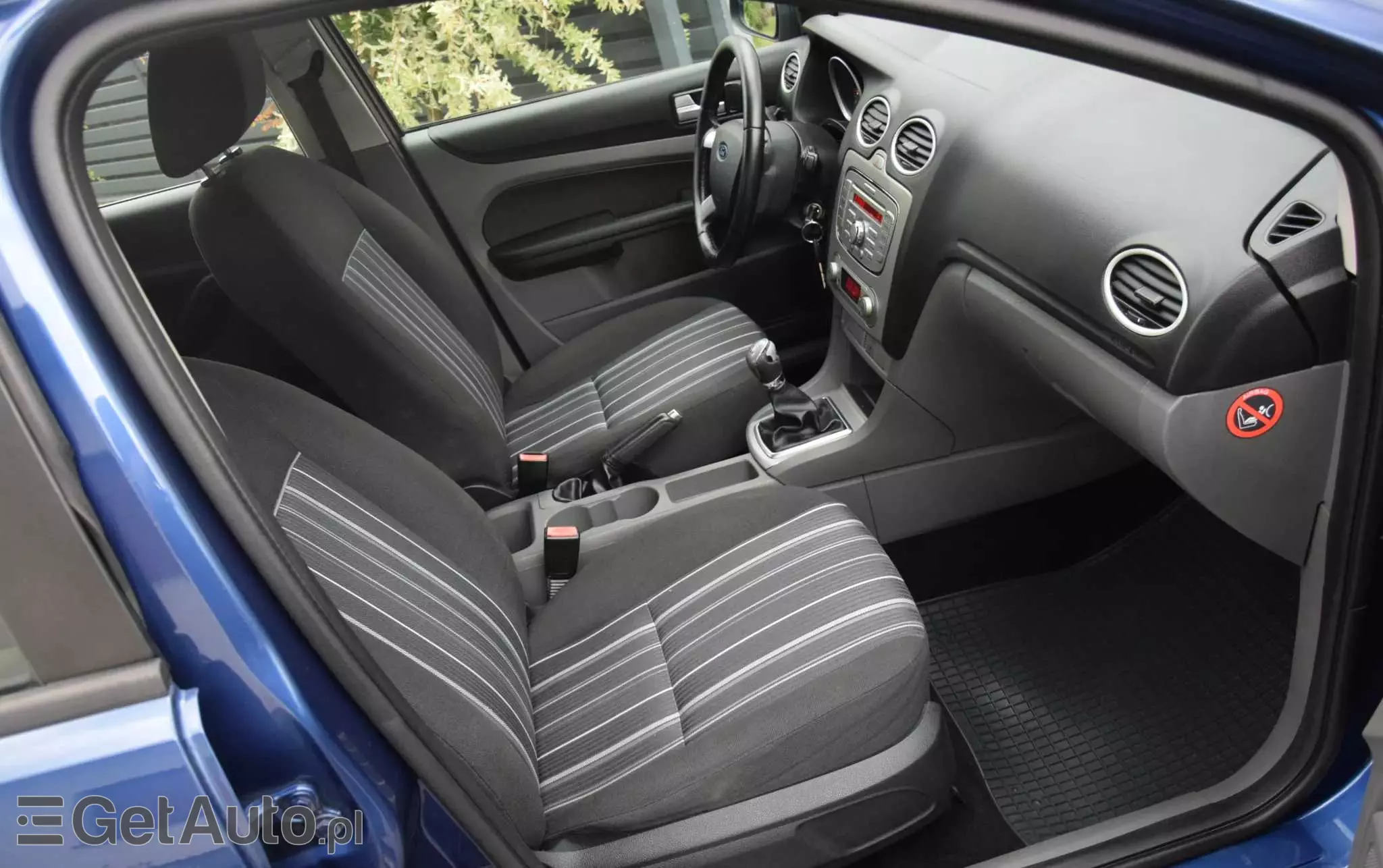 FORD Focus 1.6 16V Ambiente