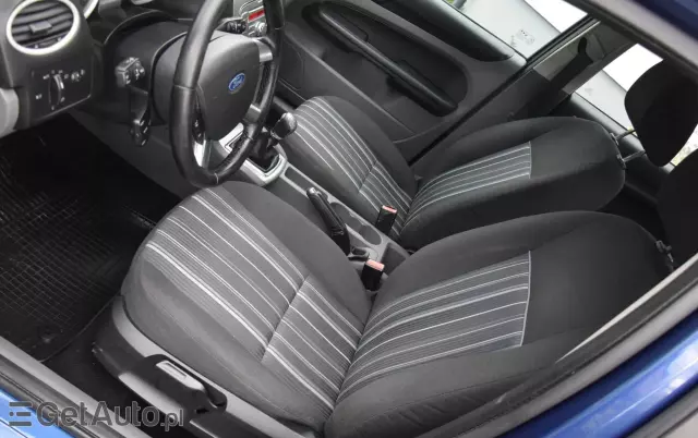FORD Focus 1.6 16V Ambiente