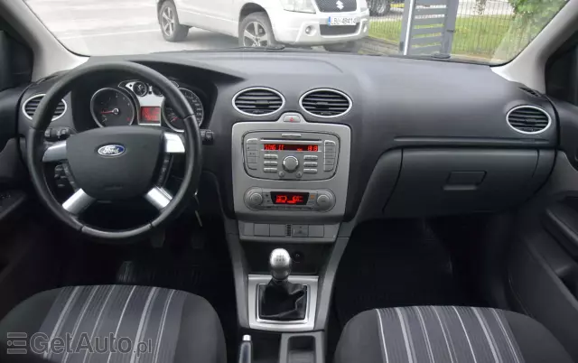 FORD Focus 1.6 16V Ambiente