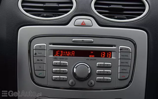 FORD Focus 1.6 16V Ambiente