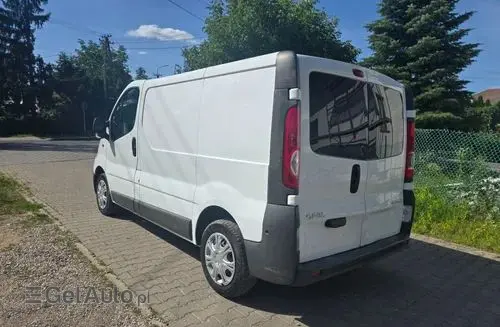 OPEL Vivaro 