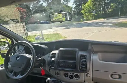 OPEL Vivaro 