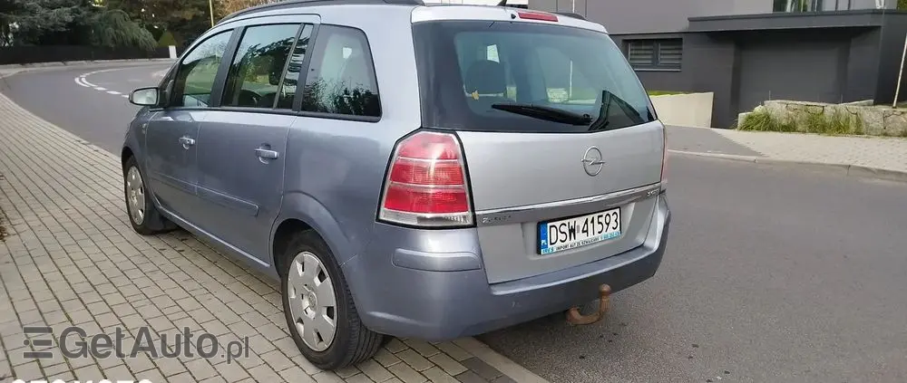 OPEL Zafira 