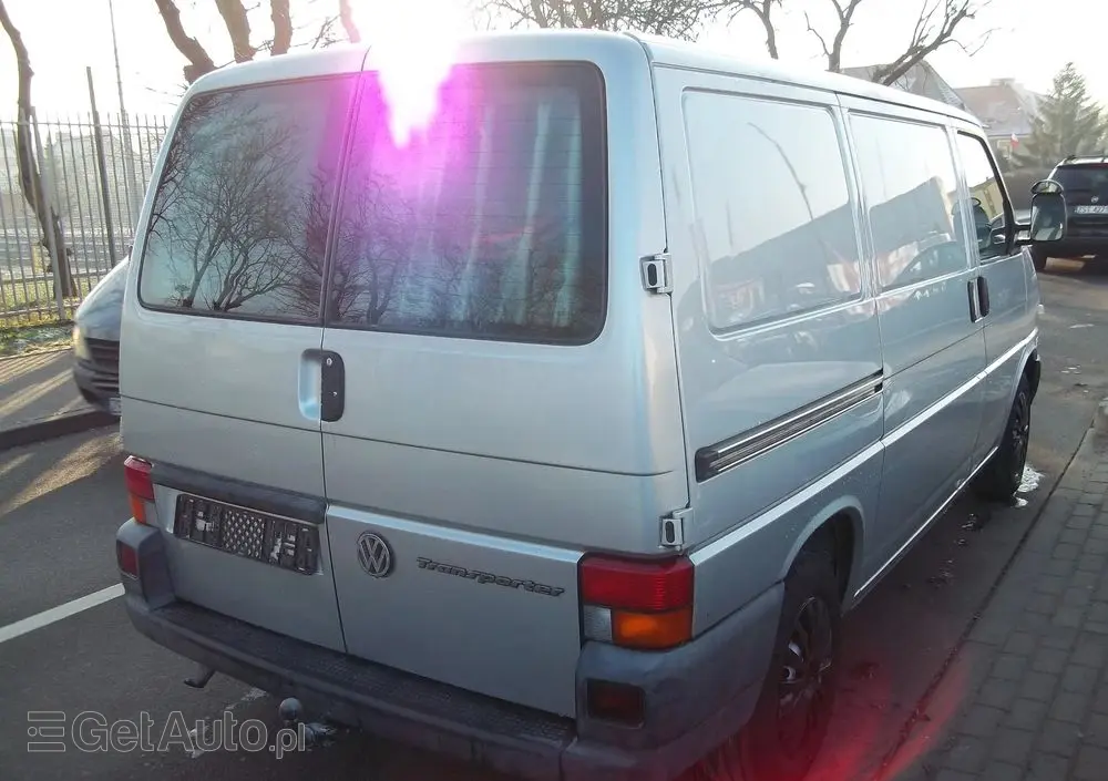 VOLKSWAGEN Transporter T4 