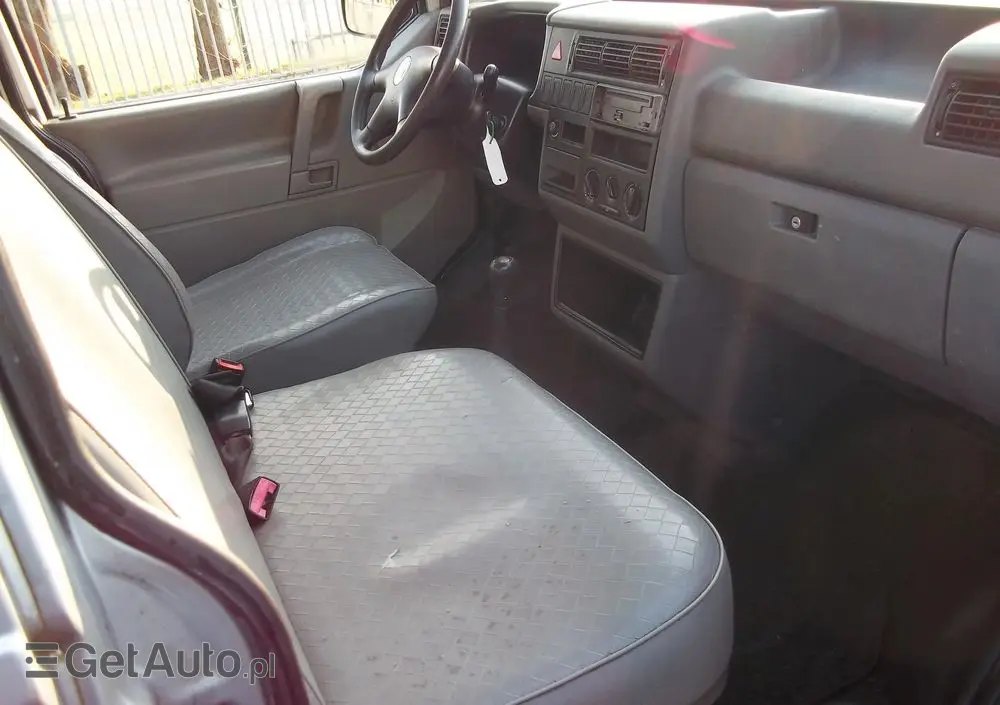 VOLKSWAGEN Transporter T4 