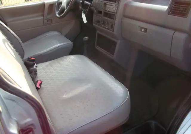 VOLKSWAGEN Transporter T4 