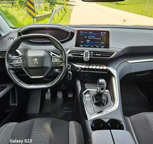 PEUGEOT 3008 PureTech 130 Stop & Start GPF Active