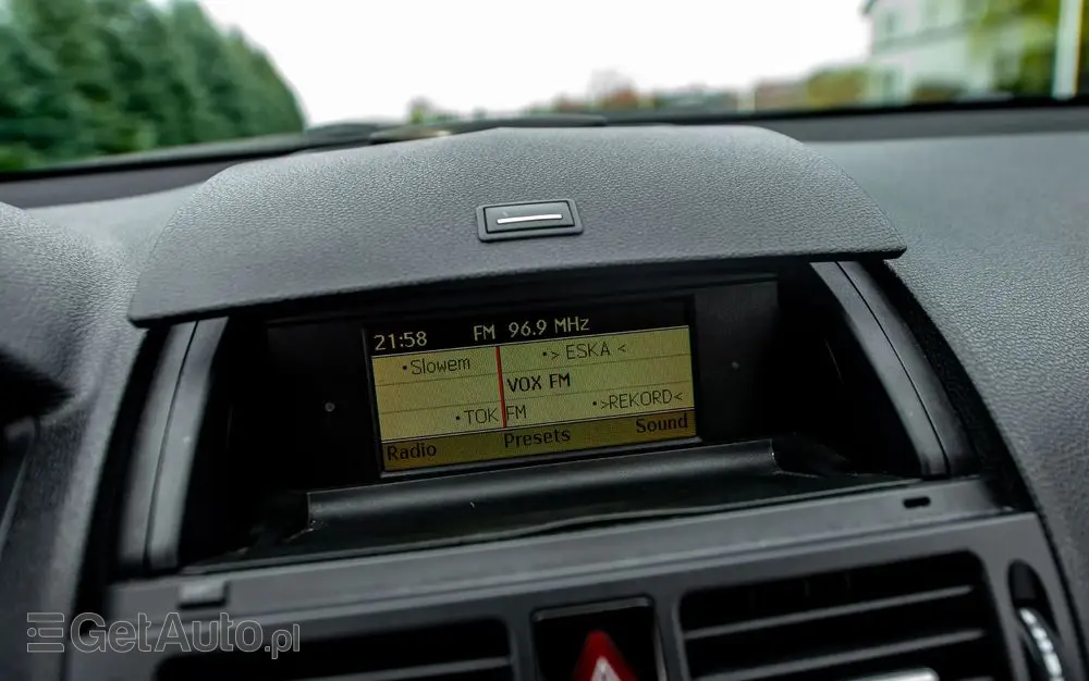 MERCEDES-BENZ Klasa C 200 7G-TRONIC Avantgarde Edition