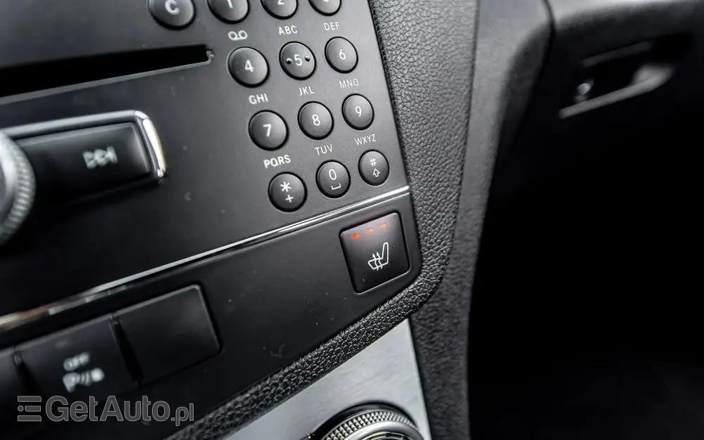 MERCEDES-BENZ Klasa C 200 7G-TRONIC Avantgarde Edition