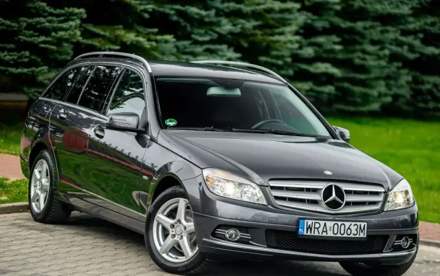 MERCEDES-BENZ Klasa C 200 7G-TRONIC Avantgarde Edition