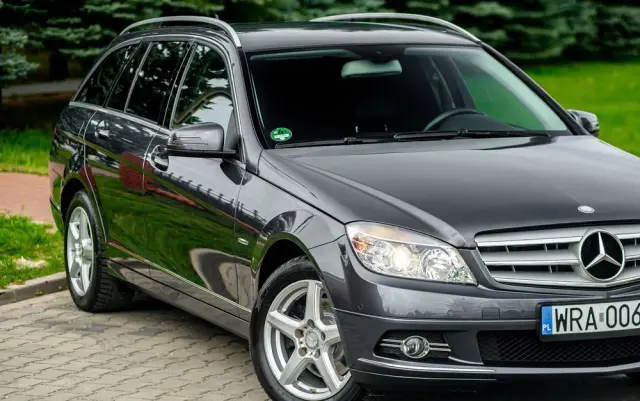 MERCEDES-BENZ Klasa C 200 7G-TRONIC Avantgarde Edition