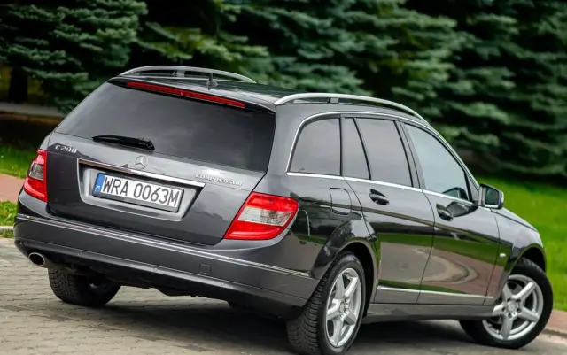 MERCEDES-BENZ Klasa C 200 7G-TRONIC Avantgarde Edition