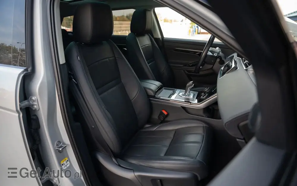LAND ROVER Range Rover Evoque D200 Dynamic HSE