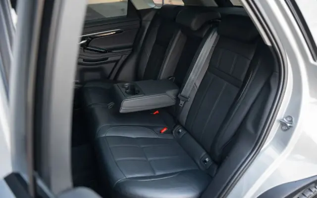 LAND ROVER Range Rover Evoque D200 Dynamic HSE
