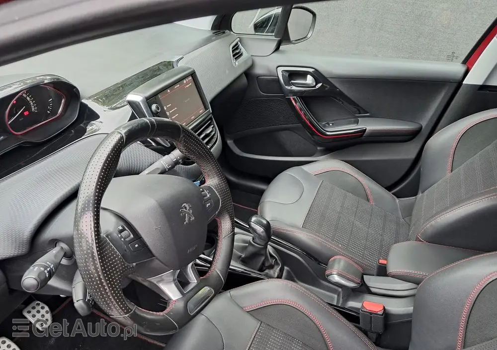 PEUGEOT 2008 PureTech 110 Stop&Start GT-Line Edition