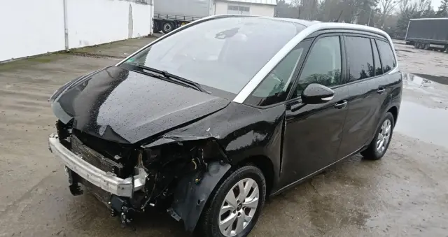 CITROËN C4 SpaceTourer Grand PureTech 130 Stop&Start LIVE PLUS