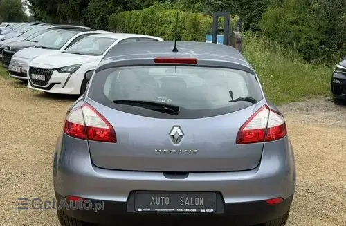 RENAULT Megane 