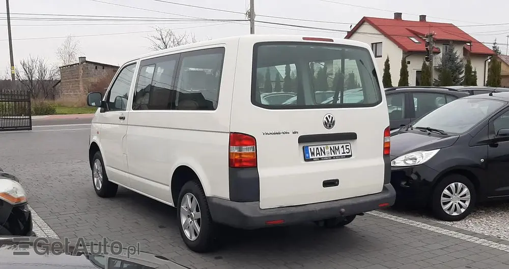 VOLKSWAGEN Caravelle 