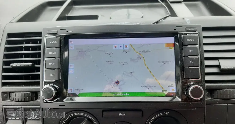 VOLKSWAGEN Caravelle 