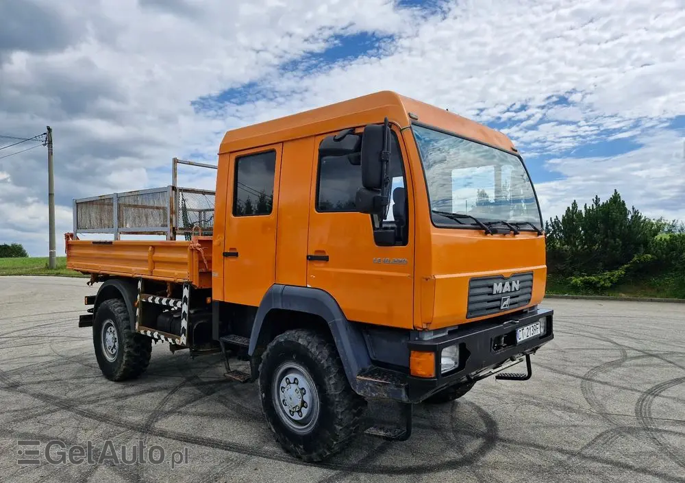 MAN 10.220 
