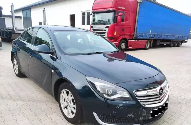 OPEL Insignia 