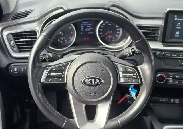 KIA Ceed Cee'd 1.4 M